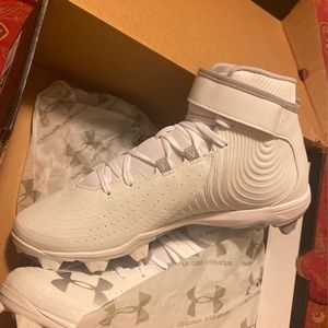 Cleats , 9.5 UnderAmour